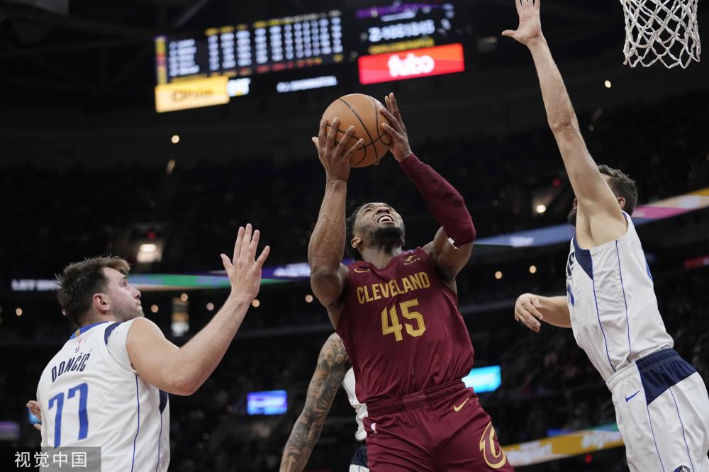 入揭示赛场 入揭示赛场