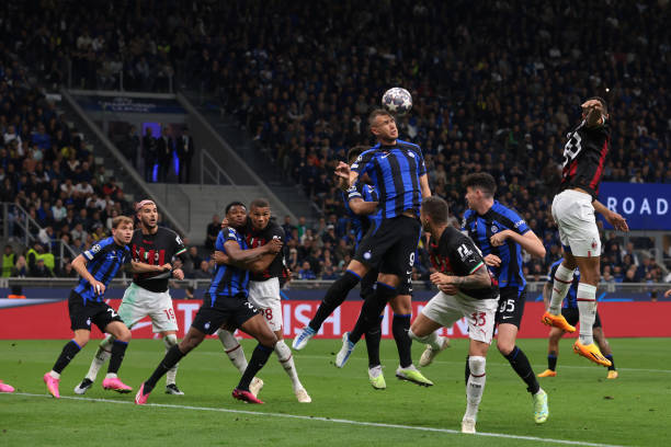 许多球员的 许多球员的