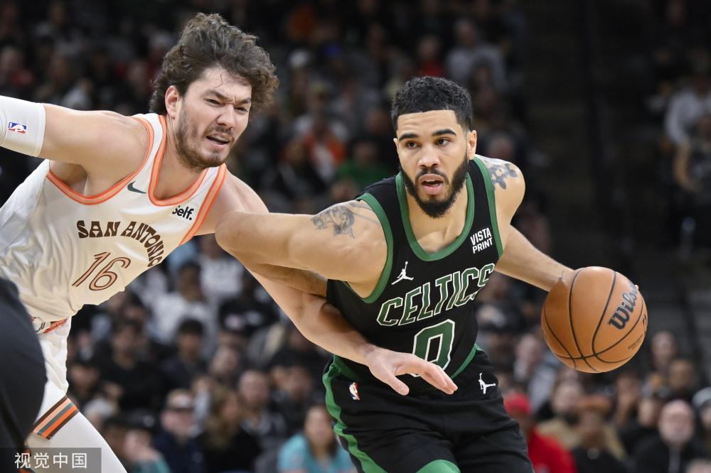 冰雪运动的 冰雪运动的